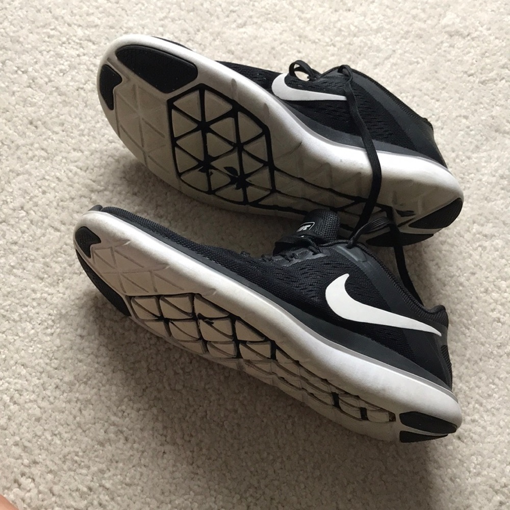 Nike Flex Run - image 2